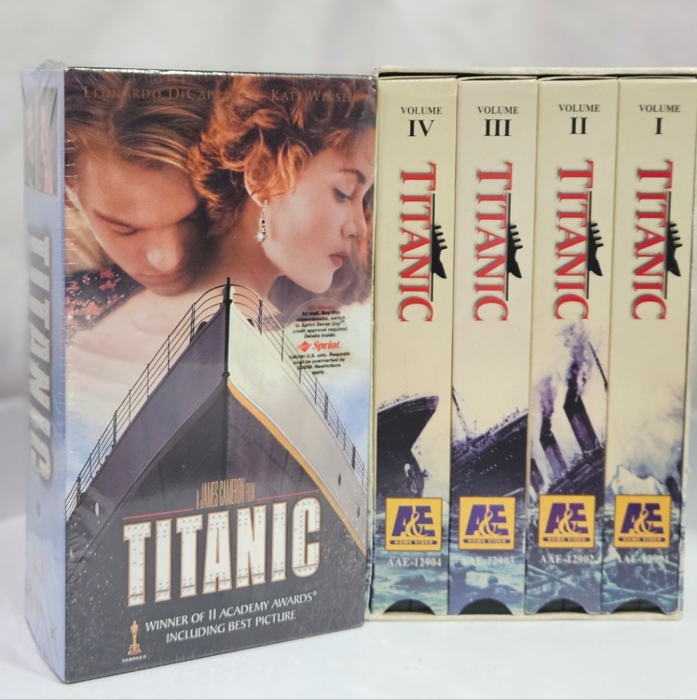 Never Opened Titanic Movie And Docmentary Set's